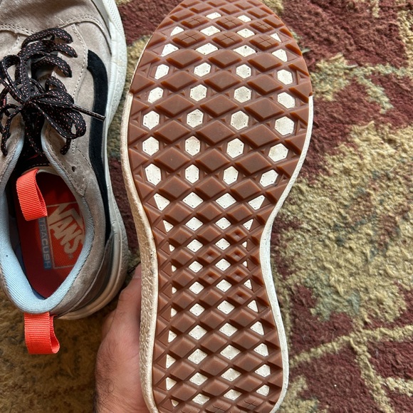 Men’s Van’s Ultracush - Picture 4 of 6